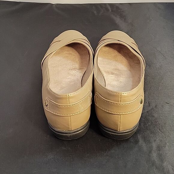 LIFETRIDE SIMPLY COMFORT ADALENE ROUND TOE SLIP-ON WOMEN"S FLAT - Picture 8 of 13